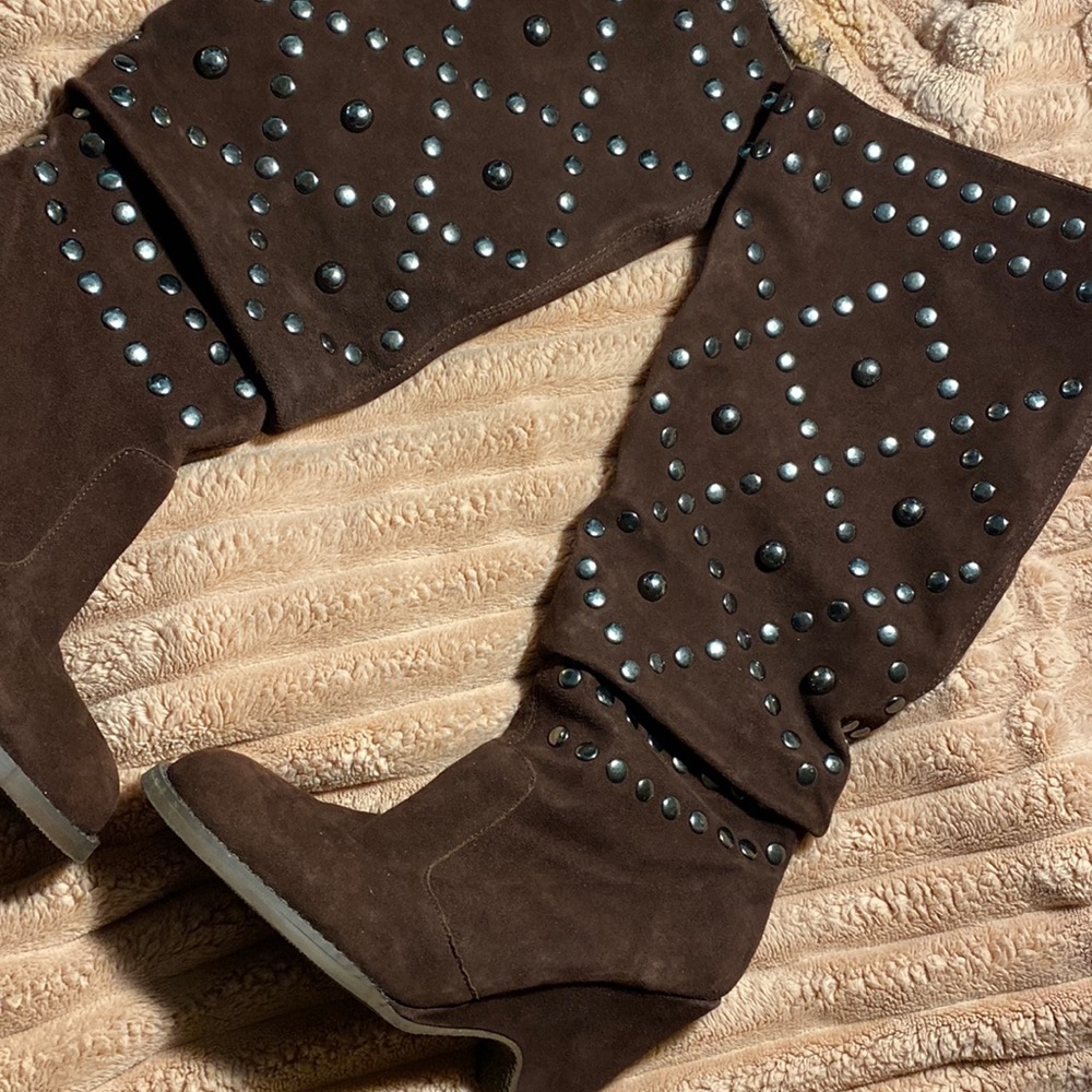 SoHo sketcher studded wedge boots  5 1/2🤎